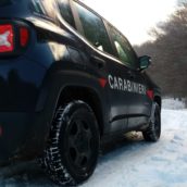 Bagnoli Irpino, bloccati dalla neve con il suv: quattro giovani soccorsi dai Carabinieri