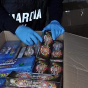 Blitz della Finanza, fuochi d’artificio insicuri: nuovi sequestri in Irpinia Blitz della Finanza, fuochi d’artificio insicuri: nuovi sequestri in Irpinia