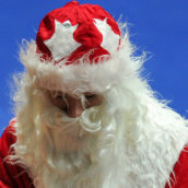 “Babbo Natale non esiste”: scoppia la polemica dopo le affermazioni del vescovo di Noto “Babbo Natale non esiste”: scoppia la polemica dopo le affermazioni del vescovo di Noto