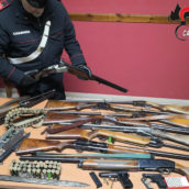 Tufo, violazioni in materia di armi: denunciati un 40enne e un 60enne Tufo, violazioni in materia di armi: denunciati un 40enne e un 60enne