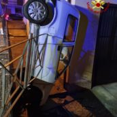 Mirabella Eclano, autovettura sbanda e finisce in un terrapieno: illeso il conducente Mirabella Eclano, autovettura sbanda e finisce in un terrapieno: illeso il conducente