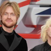 Billie Eilish e Hans Zimmer vincono i Golden Globe 2022 Billie Eilish e Hans Zimmer vincono i Golden Globe 2022
