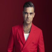 Robbie Williams si confida: “Hanno cercato di uccidermi” Robbie Williams si confida: “Hanno cercato di uccidermi”