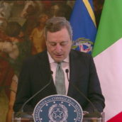 Draghi: “Dialogo impossibile con Mosca, decideremo sanzioni molto dure” Draghi: “Dialogo impossibile con Mosca, decideremo sanzioni molto dure”