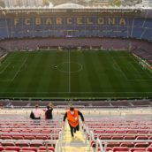 Spotify entra nel mondo del calcio e diventa il main sponsor del Barcellona Spotify entra nel mondo del calcio e diventa il main sponsor del Barcellona