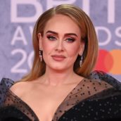 Adele: “30” è l’album più venduto del 2021