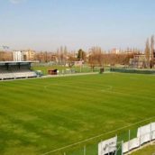 Calci e pugni all’allenatore della squadra avversaria che finisce in ospedale: denunciato padre di un baby calciatore Calci e pugni all’allenatore della squadra avversaria che finisce in ospedale: denunciato padre di un baby calciatore