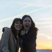 Elisa e Matilda De Angelis insieme per “Litoranea”, il nuovo singolo in uscita venerdì 6 maggio Elisa e Matilda De Angelis insieme per “Litoranea”, il nuovo singolo in uscita venerdì 6 maggio