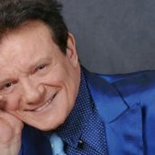 Massimo Ranieri dimesso dall’ospedale: “Non vedo l’ora di tornare in scena” Massimo Ranieri dimesso dall’ospedale: “Non vedo l’ora di tornare in scena”