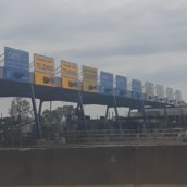 Fece pipì in autostrada contro il guardrail: la multa è legittima Fece pipì in autostrada contro il guardrail: la multa è legittima