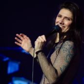 Elisa positiva al Covid: rimandati i concerti di Pistoia e Bologna Elisa positiva al Covid: rimandati i concerti di Pistoia e Bologna