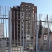 Benevento, nuovo caos nel carcere: poliziotti aggrediti con violenza