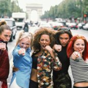 Le Spice Girls festeggiano 25 anni di “Spiceworld” Le Spice Girls festeggiano 25 anni di “Spiceworld”