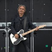 Luciano Ligabue nel 2023 torna negli stadi Luciano Ligabue nel 2023 torna negli stadi