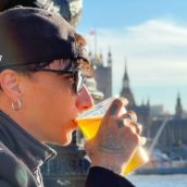 Ultimo al lavoro su nuova musica: “Sono venuto a Londra per scrivere il mio nuovo disco” Ultimo al lavoro su nuova musica: “Sono venuto a Londra per scrivere il mio nuovo disco”