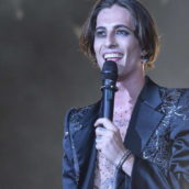 Damiano rivela il segreto della sua voce: “Ho una malformazione alle corde vocali” Damiano rivela il segreto della sua voce: “Ho una malformazione alle corde vocali”