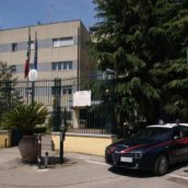 Controlli a Pietrelcina e Pago Veiano. Getta cocaina dalla finestra: arrestato 49enne Controlli a Pietrelcina e Pago Veiano. Getta cocaina dalla finestra: arrestato 49enne