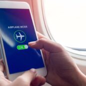 Addio alla “modalità aereo”: cosa cambierà da quest’estate Addio alla “modalità aereo”: cosa cambierà da quest’estate