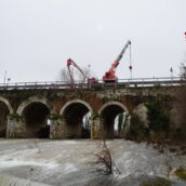 Maltempo Irpinia, Vigili del Fuoco liberano da grossi tronchi arcate Ponte Calore Maltempo Irpinia, Vigili del Fuoco liberano da grossi tronchi arcate Ponte Calore