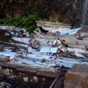 Sant’Agata de’ Goti, frana il cimitero: bare e urne finiscono nel torrente Sant’Agata de’ Goti, frana il cimitero: bare e urne finiscono nel torrente