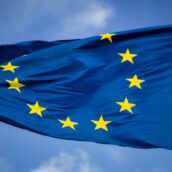 Stop alle auto a benzina e a diesel dal 2035: ecco l’ok del Parlamento Europeo Stop alle auto a benzina e a diesel dal 2035: ecco l’ok del Parlamento Europeo