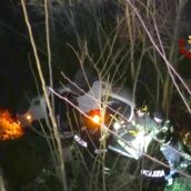 Ariano Irpino, auto sbanda e finisce in un dirupo: 20enne bloccato tra le lamiere Ariano Irpino, auto sbanda e finisce in un dirupo: 20enne bloccato tra le lamiere