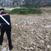 Chianche, gestione illecita di rifiuti: imprenditore denunciato dai Carabinieri Chianche, gestione illecita di rifiuti: imprenditore denunciato dai Carabinieri