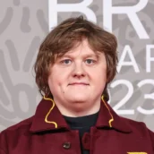 Lewis Capaldi: posticipato a maggio il concerto a Milano Lewis Capaldi: posticipato a maggio il concerto a Milano