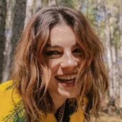 Emma: da domani il nuovo singolo “Mezzo Mondo” Emma: da domani il nuovo singolo “Mezzo Mondo”