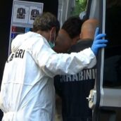 Montefalcione, 16enne trovata priva di vita nella sua abitazione: indagano i Carabinieri Montefalcione, 16enne trovata priva di vita nella sua abitazione: indagano i Carabinieri