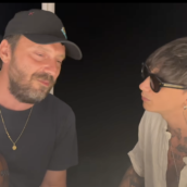 Cremonini e Ultimo: duetto a sorpresa in vacanza che fa impazzire i fan Cremonini e Ultimo: duetto a sorpresa in vacanza che fa impazzire i fan