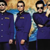 In uscita un doppio vinile per i 30 anni di “Zooropa” In uscita un doppio vinile per i 30 anni di “Zooropa”