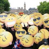Oggi é il World Emoji Day Oggi é il World Emoji Day