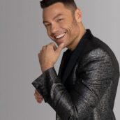 Tiziano Ferro dona 200.000 euro alla Romagna per l’alluvione Tiziano Ferro dona 200.000 euro alla Romagna per l’alluvione
