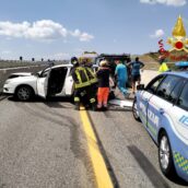 Incidente stradale sull’A16 Napoli-Canosa: coinvolti tre veicoli e sette persone coinvolte