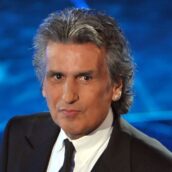 È morto Toto Cutugno: aveva 80 anni È morto Toto Cutugno: aveva 80 anni