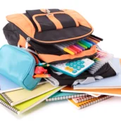 Scuola, zaini di marca sopra i 200 euro, astucci fino a 300 euro Scuola, zaini di marca sopra i 200 euro, astucci fino a 300 euro