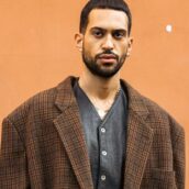 Mahmood è tornato e annuncia il nuovo singolo: “Cocktail d’amore” Mahmood è tornato e annuncia il nuovo singolo: “Cocktail d’amore”