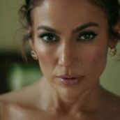 Sorpresa Jennifer Lopez: arrivano album e film “This Is Me…Now” Sorpresa Jennifer Lopez: arrivano album e film “This Is Me…Now”
