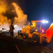 Venticano, capannone in fiamme: intervengono i Vigili del Fuoco Venticano, capannone in fiamme: intervengono i Vigili del Fuoco