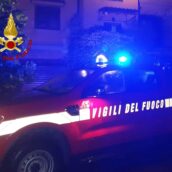 Abitazione in fiamme a Montoro: salva squadra di calcio femminile