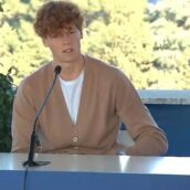Jannik Sinner non andrà a Sanremo: “Farò il tifo da casa”
