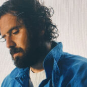 Tommaso Paradiso, aggiunte nuove date al tour estivo Tommaso Paradiso, aggiunte nuove date al tour estivo