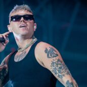 Lazza, a grande richiesta “100 Messaggi” è fuori! Lazza, a grande richiesta “100 Messaggi” è fuori!