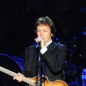 Paul McCartney rivela il significato di Yesterday: «Era per mia madre» Paul McCartney rivela il significato di Yesterday: «Era per mia madre»