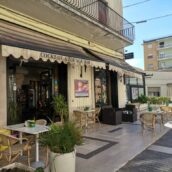 Molise, bar offre il caffè a 50 centesimi se porti la tazzina da casa Molise, bar offre il caffè a 50 centesimi se porti la tazzina da casa