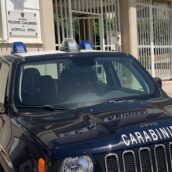 Altavilla Irpina, è ai domiciliari e spaccia droga. I Carabinieri arrestano una 50enne Altavilla Irpina, è ai domiciliari e spaccia droga. I Carabinieri arrestano una 50enne
