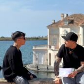 Geolier: fuori “L’ultima poesia”, il nuovo singolo insieme a Ultimo Geolier: fuori “L’ultima poesia”, il nuovo singolo insieme a Ultimo