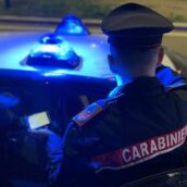 Benevento, individuata base di spaccio al Rione Ferrovia: sequestrati oltre 850 grammi di droga, 40enne in manette
