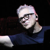 Michele Zarrillo in concerto a Mantova a novembre Michele Zarrillo in concerto a Mantova a novembre